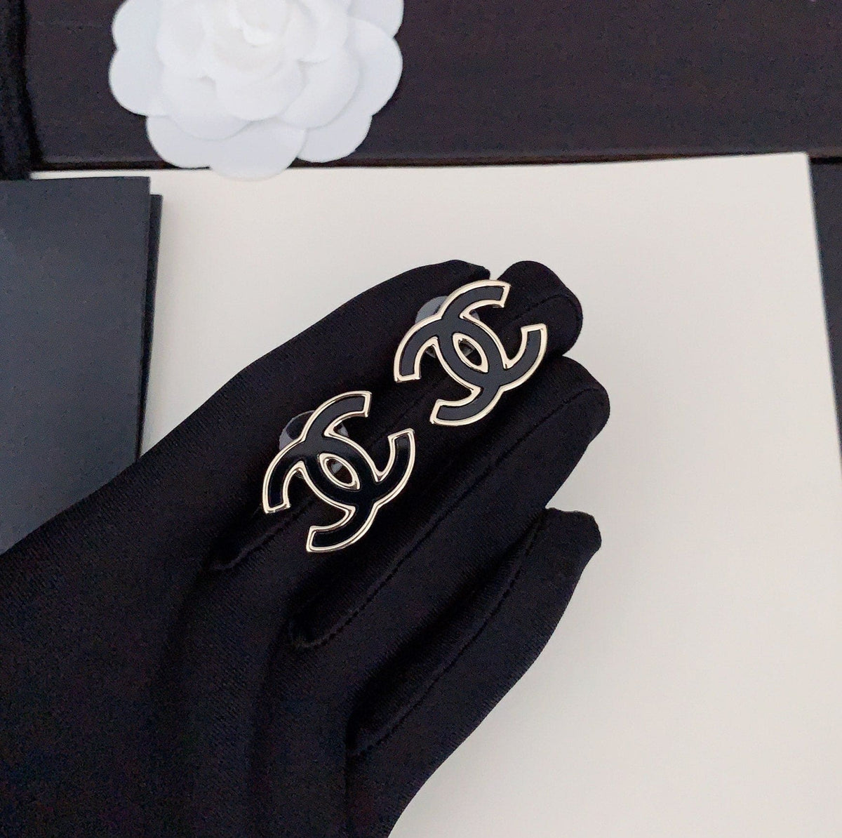 18K  Chanel Black Earrings