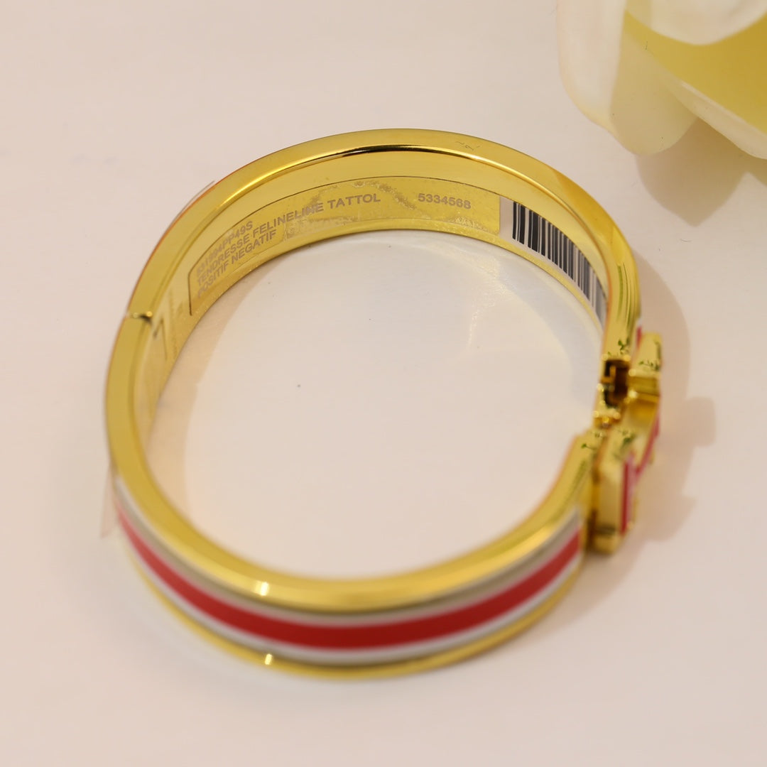 18K Clic Hermes Red & White Bracelet