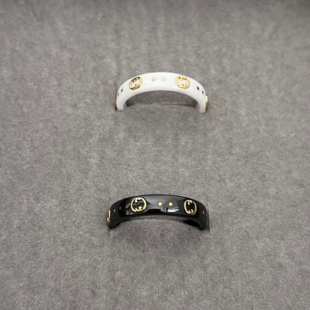 18K Double Gucci Icon White Zirconia Ring