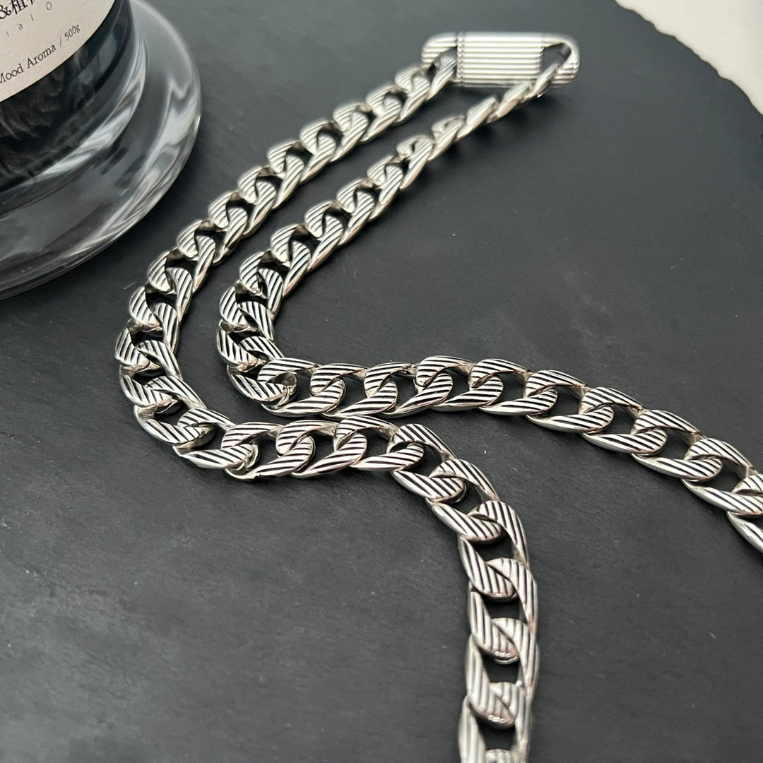Double Gucci Logo Enamel Chain Necklace