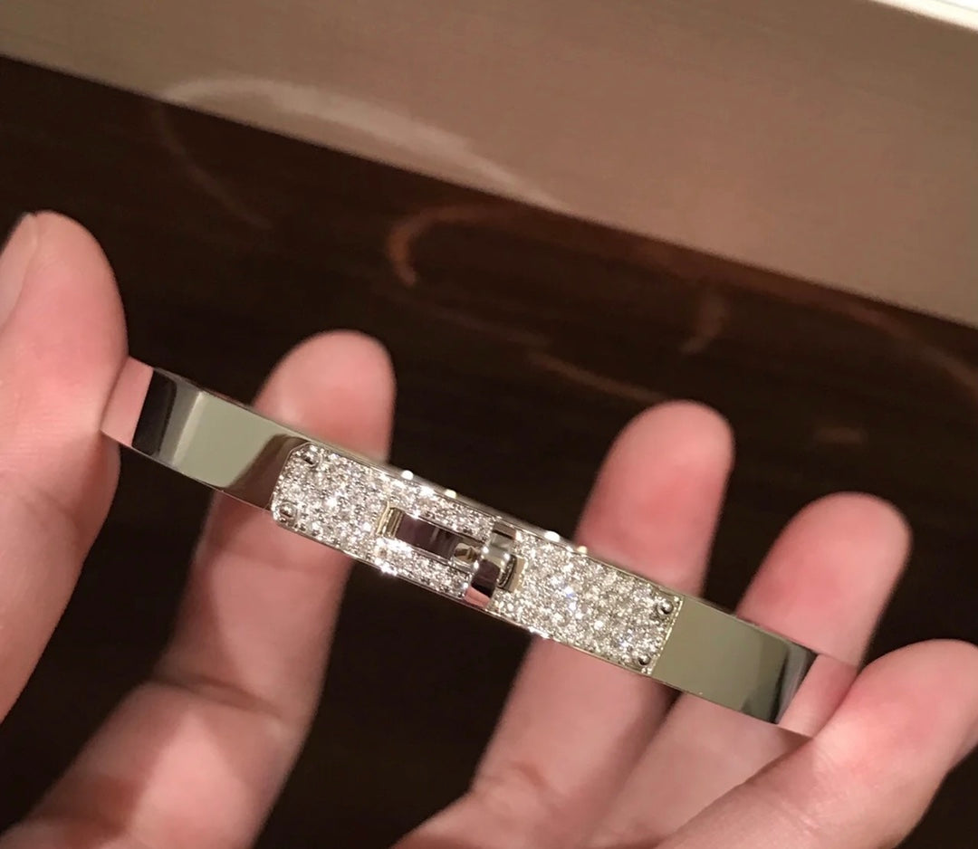 18K Kelly Small Model Diamond Hermes Bracelet