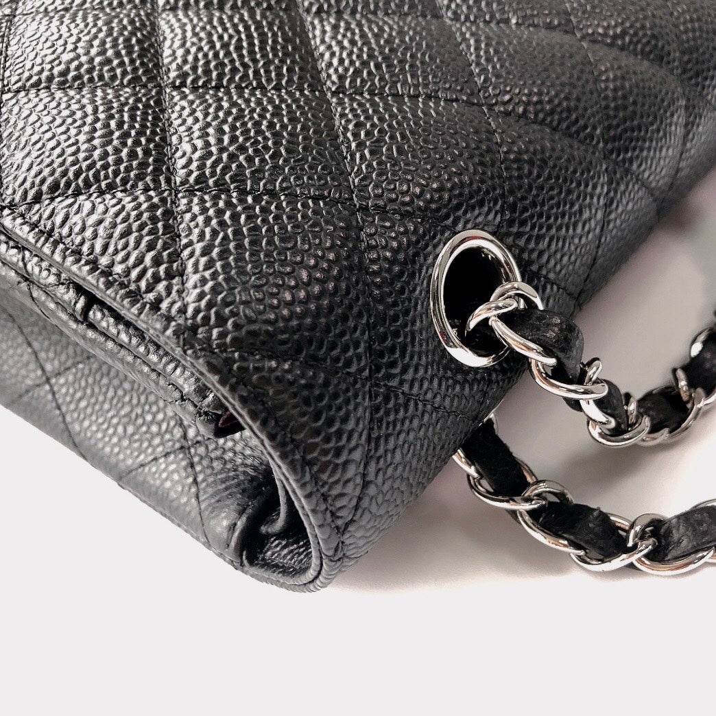 FLAP BAG 25 IN BLACK CAVIAR LEATHER SILVER HARDWARE