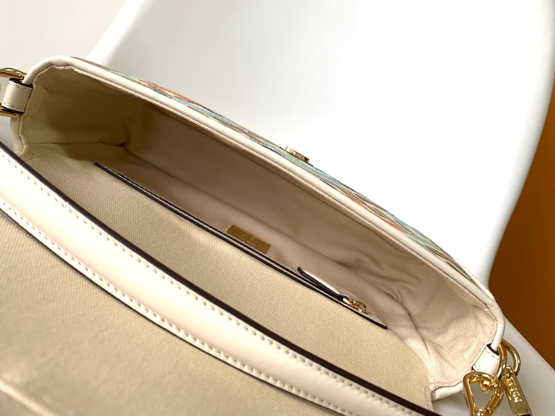 Fend Baguette White and Multicolour Canvas Bag 27 with FF Embroidery Ghw