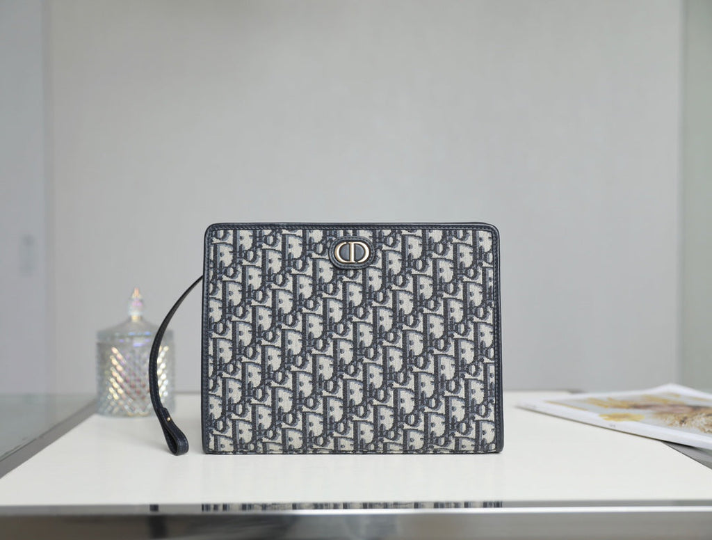 BOOK TOTE 26 IN BLACK OBLIQUE JACQUARD