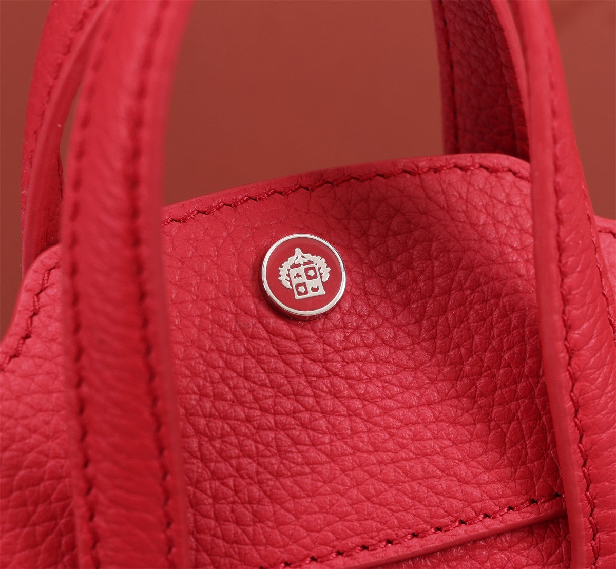 NANO SMILE BAG 18 IN CRIMSON RED CALFSKIN