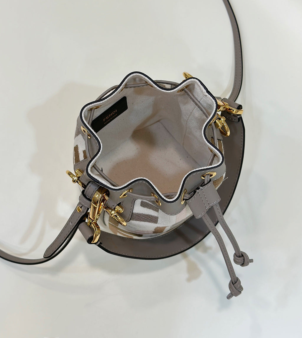 MON TRESOR 18 WITH FF MOTIF IN MULTICOLOR JACQUARD FABRIC