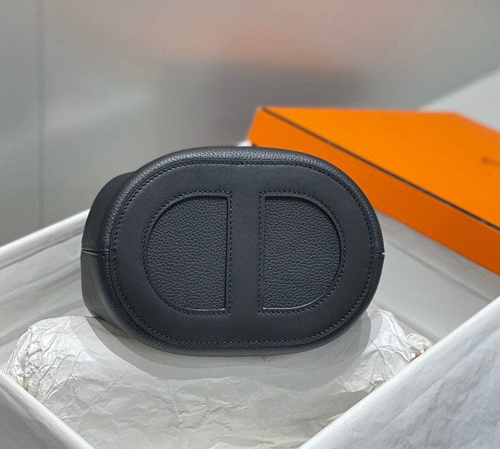 HERMES 25S IN THE LOOP 18 IN BLACK CALFSKIN SILVER HARDWARE