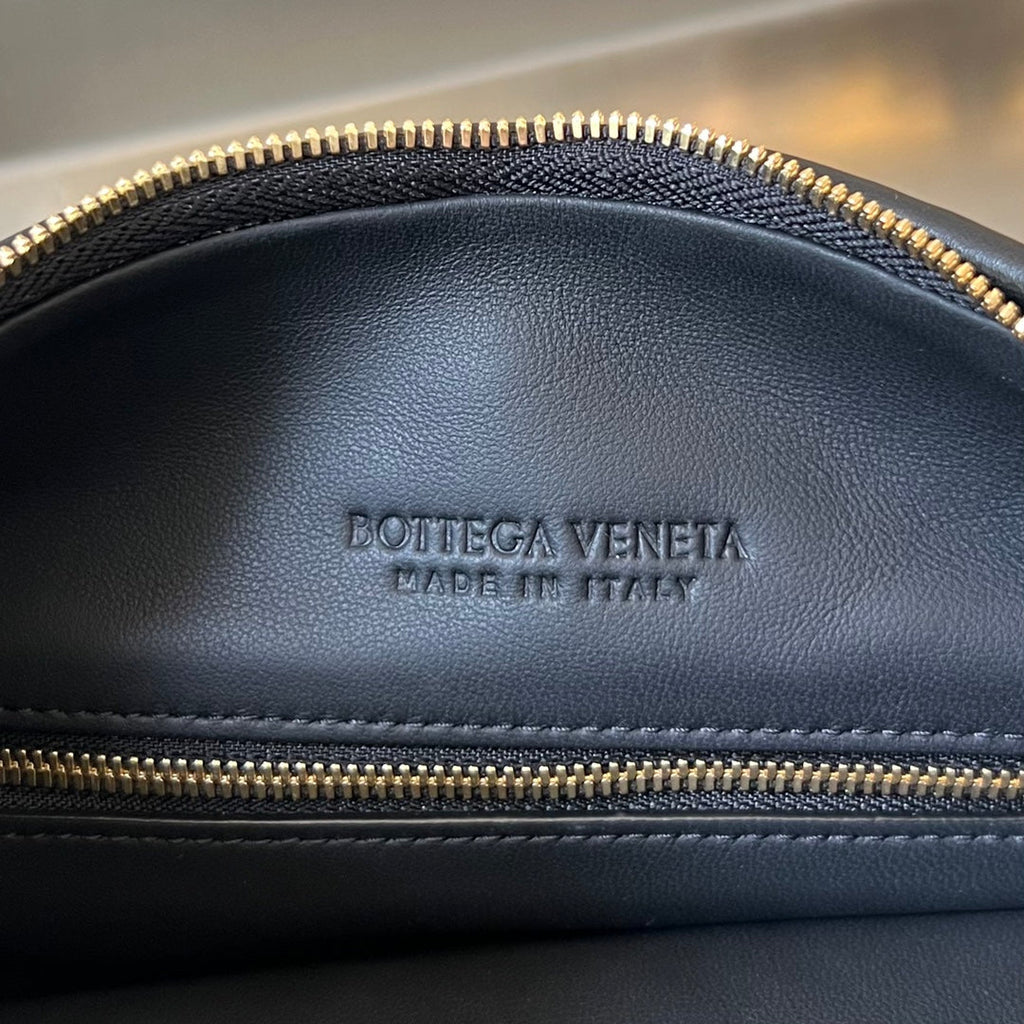MEDIUM GEMELLI 36 BLACK LAMBSKIN