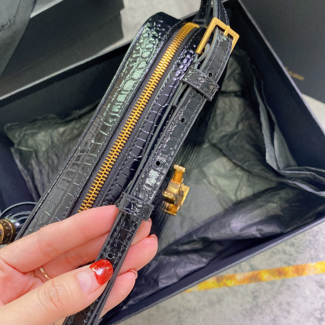 LOU CAMERA BAG 23 IN BLACK CROCODILE PATTERN CALFSKIN GOLD LOGO