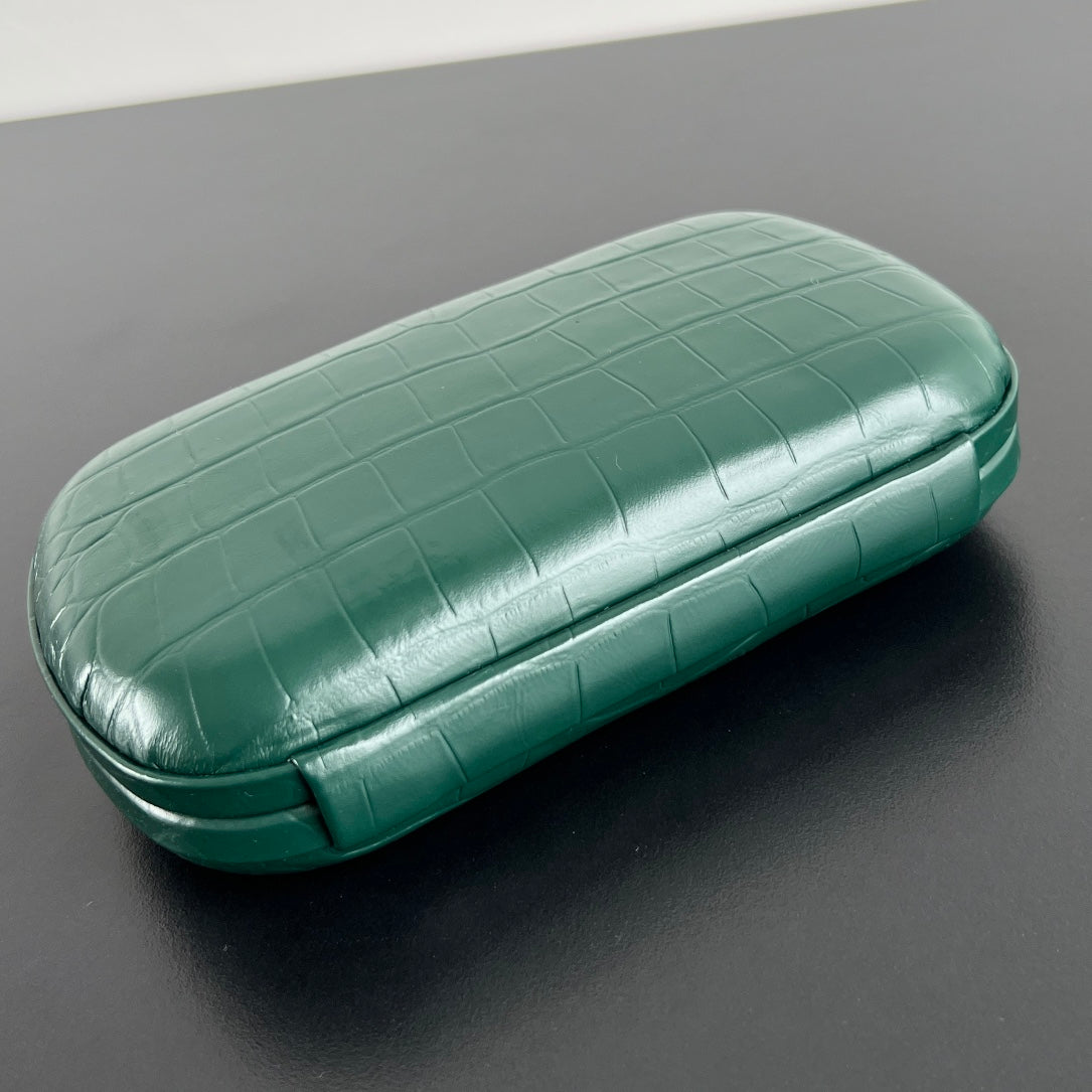 KNOT 19 IN EDEN GREEN CROCODILE PATTERN CALFSKIN