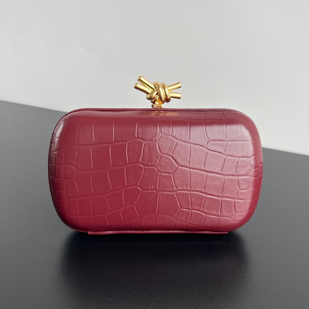 KNOT 19 IN BURGUNDY RED CROCODILE PATTERN CALFSKIN
