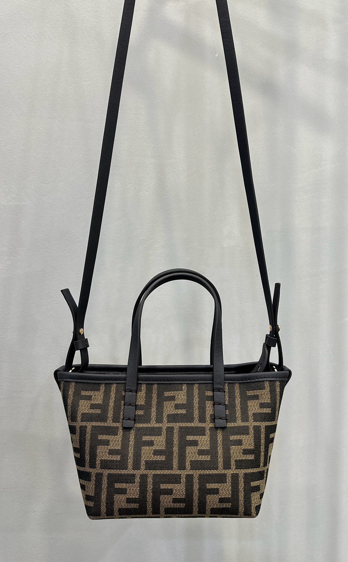 MINI ROLL BAG 15 BLACK MIX BROWN FF JACQUARD FABRIC