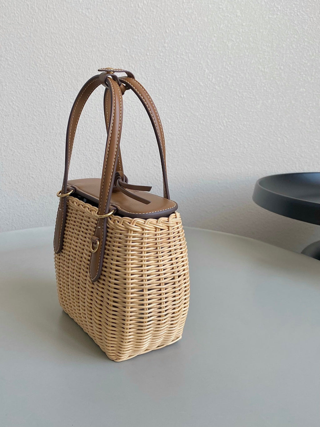 BASKET 20 BAG IN BROWN BEIGE WICKER AND LEATHER