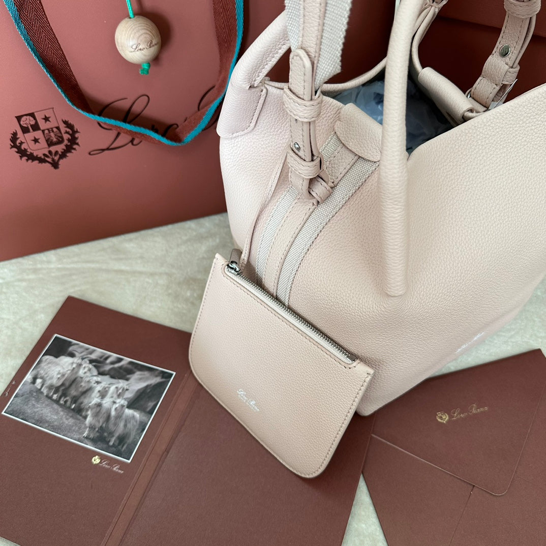 SMALL 21 BALE BAG IN LIGHT PINK GRAINED CALFSKIN