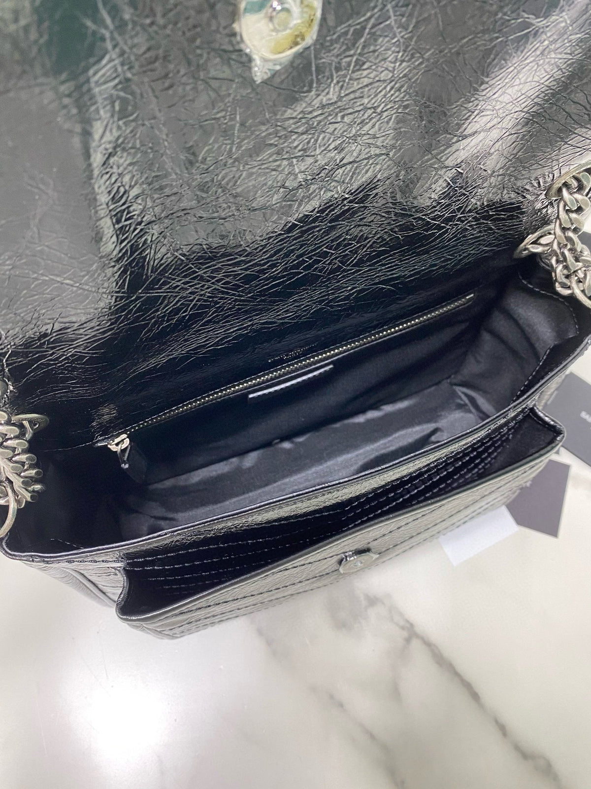 MEDIUM NIKI 28 IN BLACK CALFSKIN CHAIN BAG High-end