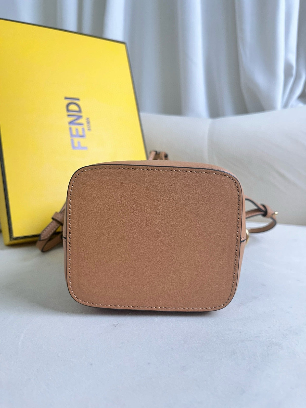 MON TRESOR 18 IN BROWN CALFSKIN