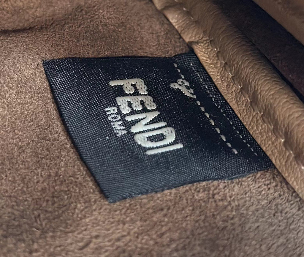 SIMPLY MINI 22 IN LIGHT BROWN GRAINED CALFSKIN