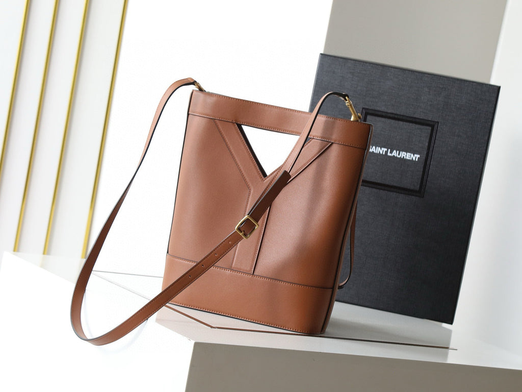 YSL Y BUCKET BAG 30 IN BROWN CALFSKIN