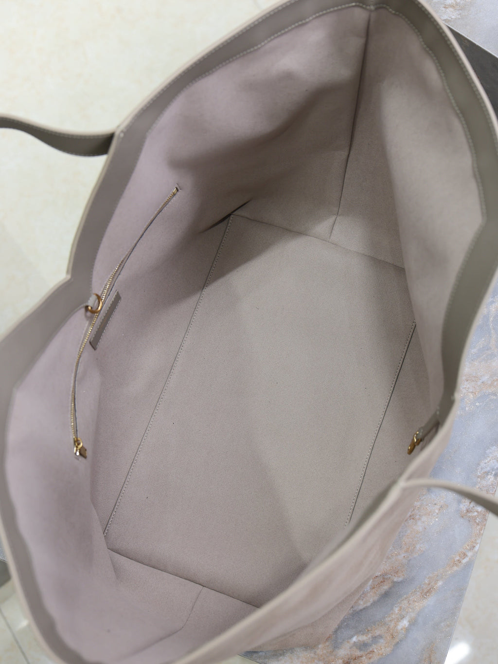 YSL 25S Y MAXI TOTE 50 IN DRY GRAIN SUEDE GOLD HARDWARE
