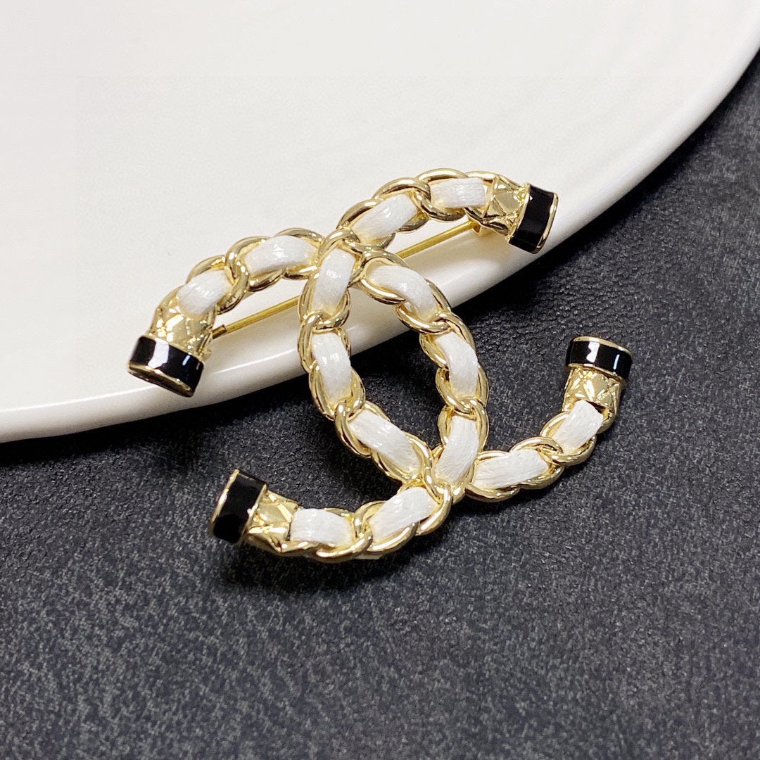 18K  Chanel Pearl Brooch