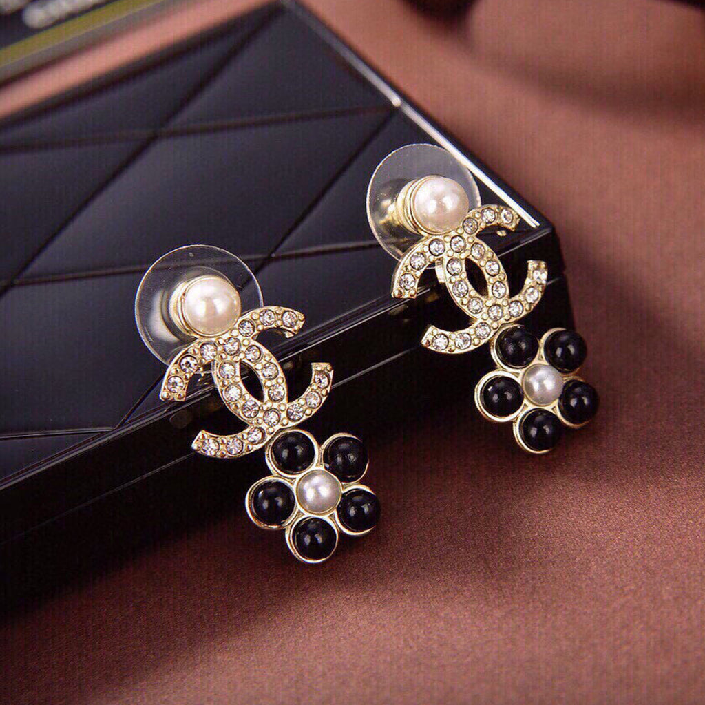 18K  Chanel Butterfly Pendant Earrings