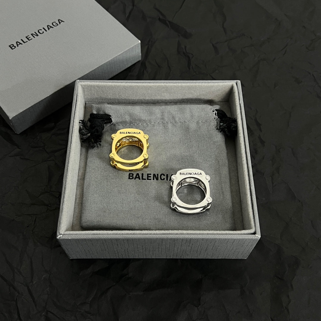18K Balenciaga Crystal Ring