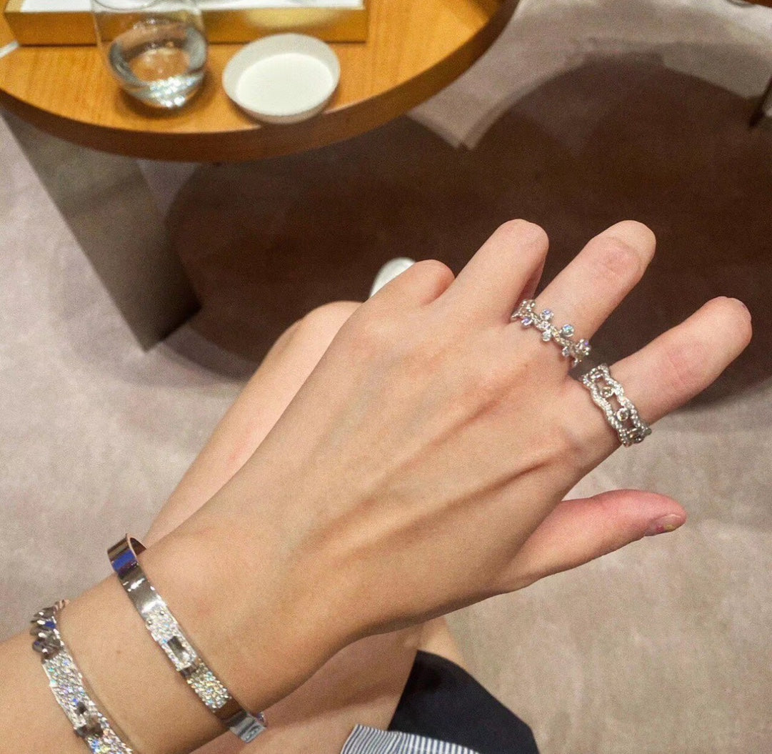 18K Vine Flower Dewdrops Diamond Hermes Ring