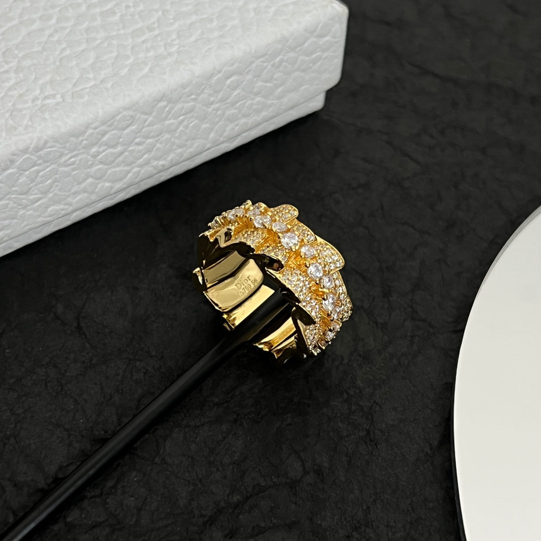18K Dior Couture Diamond Ring