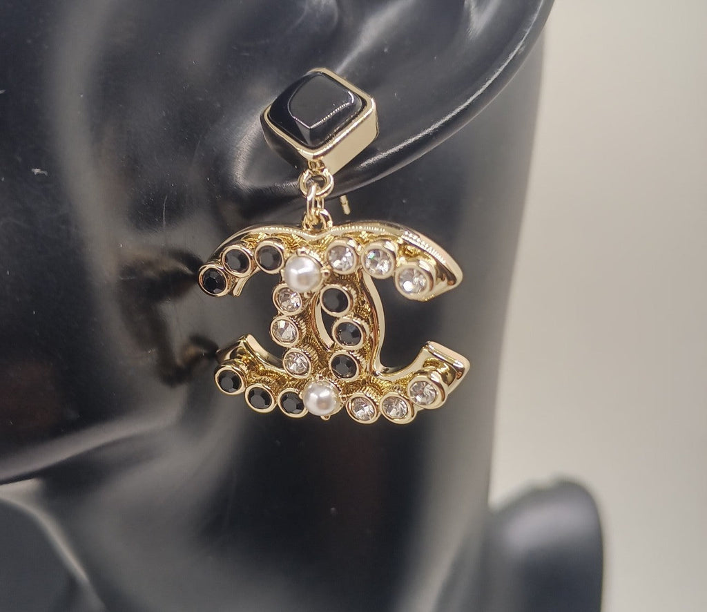 18K  Chanel Black Crystals Earrings