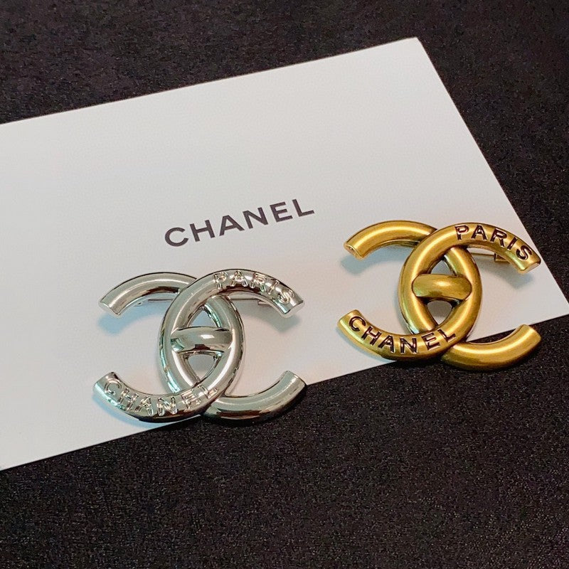 18K  Chanel Paris Gold Brooch