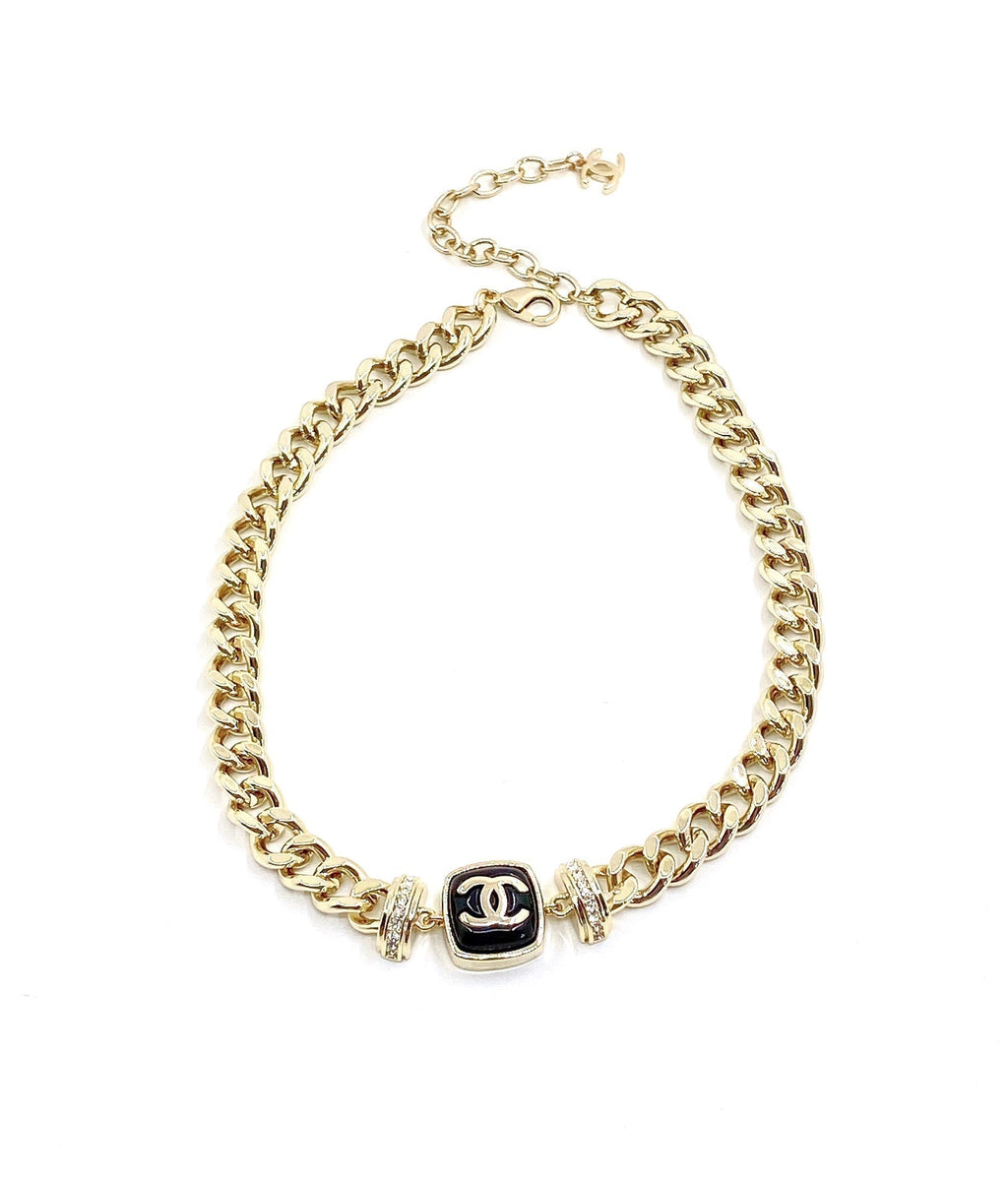 18K  Chanel Diamonds Necklace