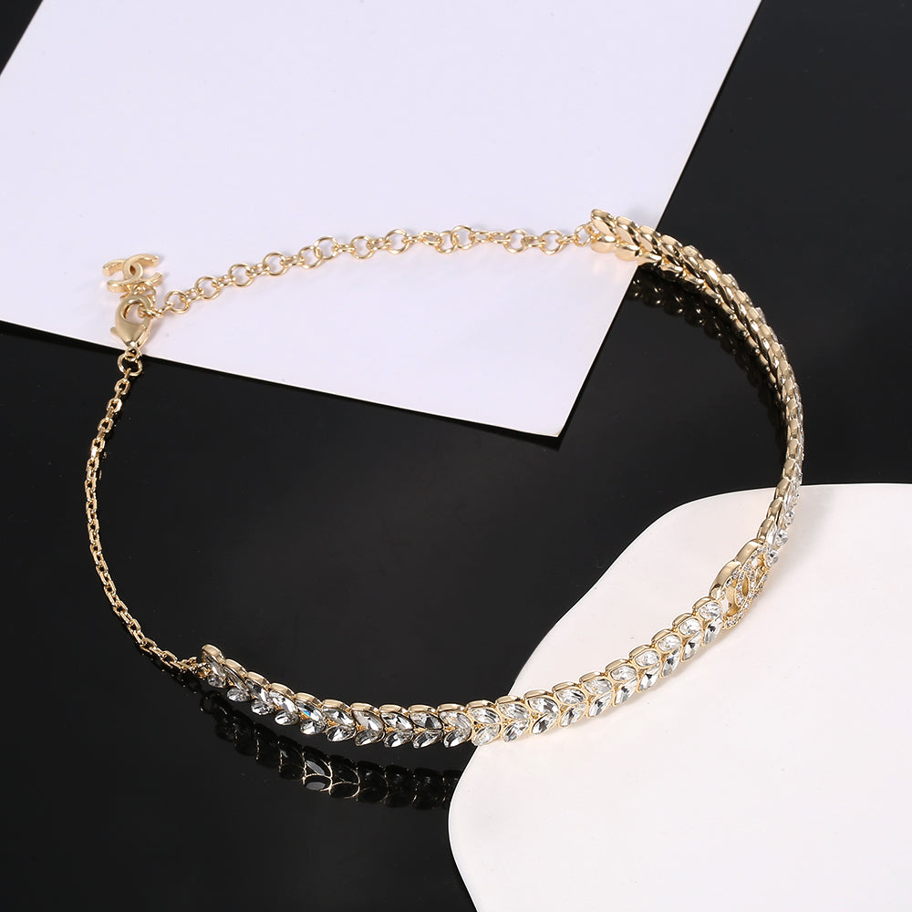 18K  Chanel Diamonds Choker Necklace
