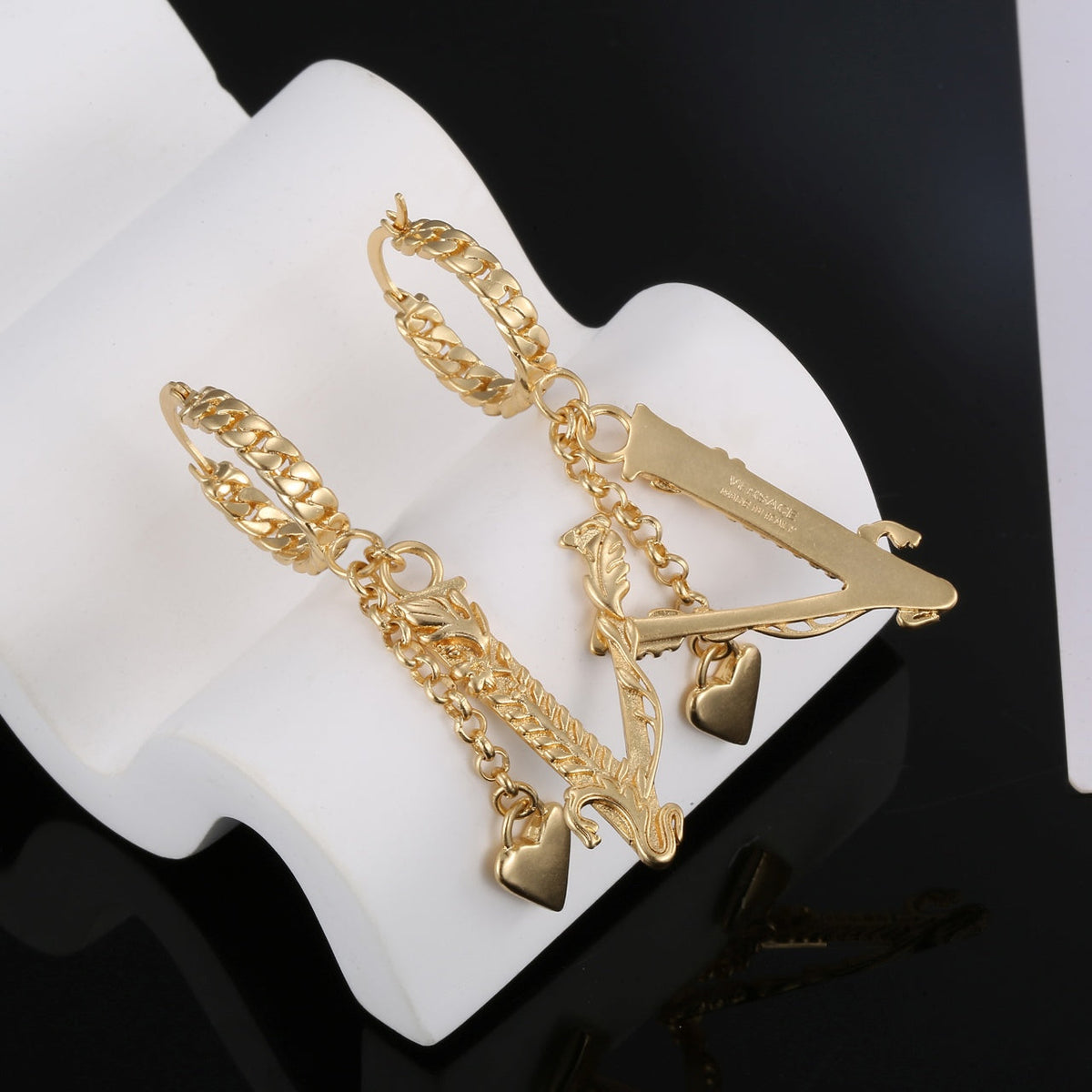 18K Heart Long Earrings