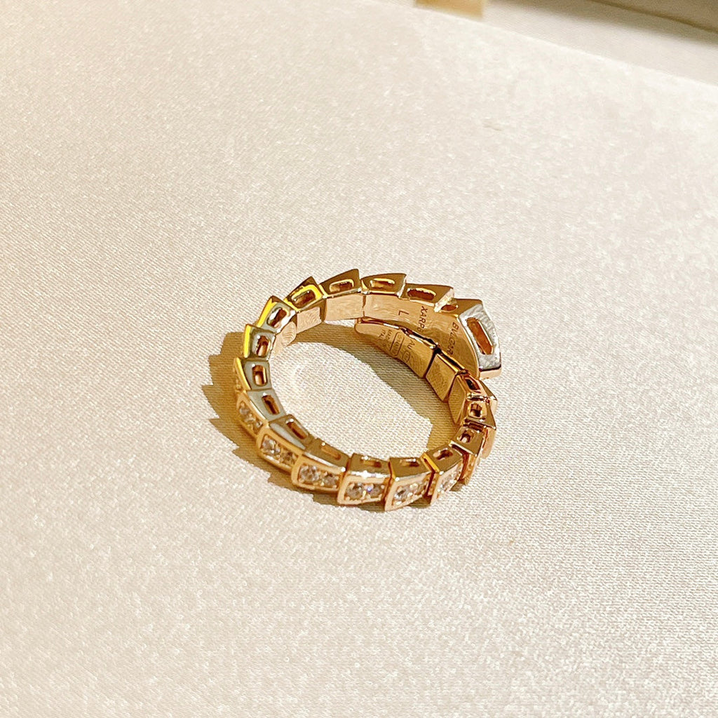 18K BVLGARI Serpenti Viper Pave Diamond Ring