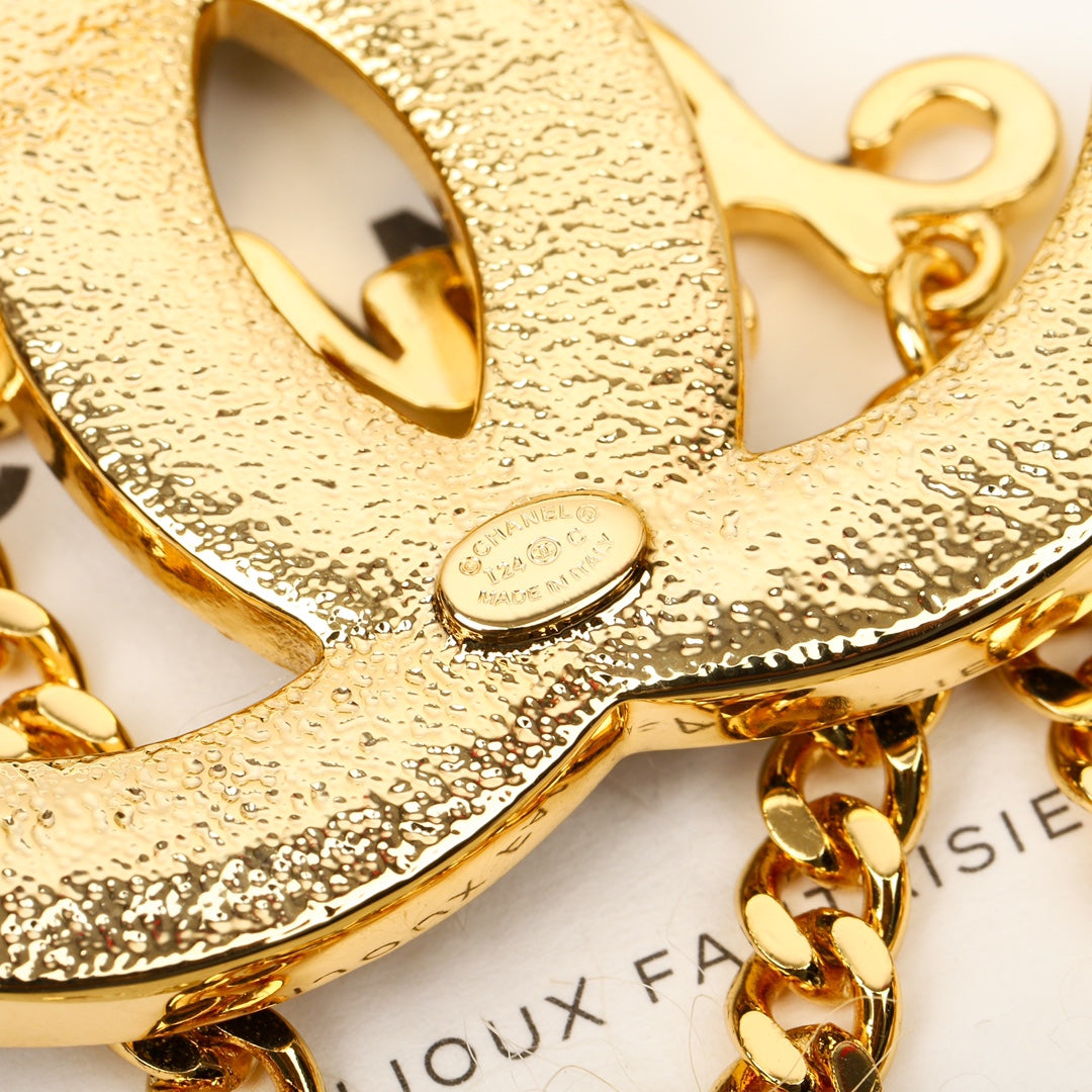 18K  Chanel Black Chain Brooch