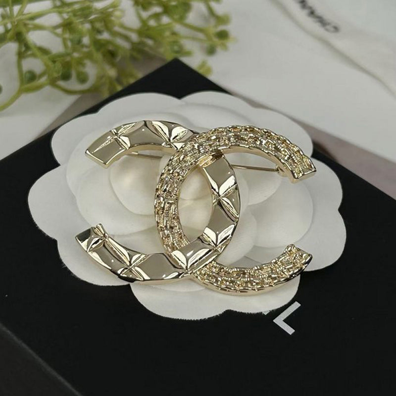 18K  Chanel Gold Brooch