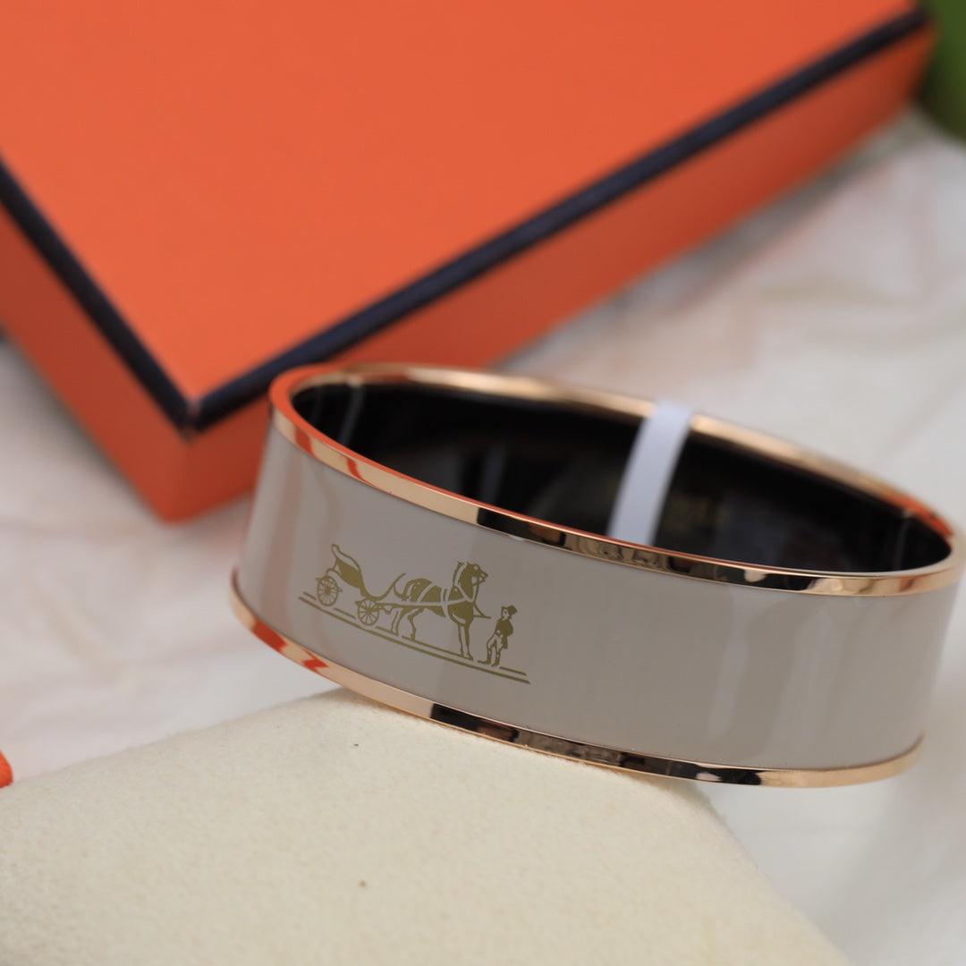 18K Enamel Cal¨¨che Wide Bangle Hermes Bracelet
