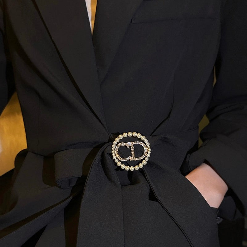 18K Dior Pearls Brooch