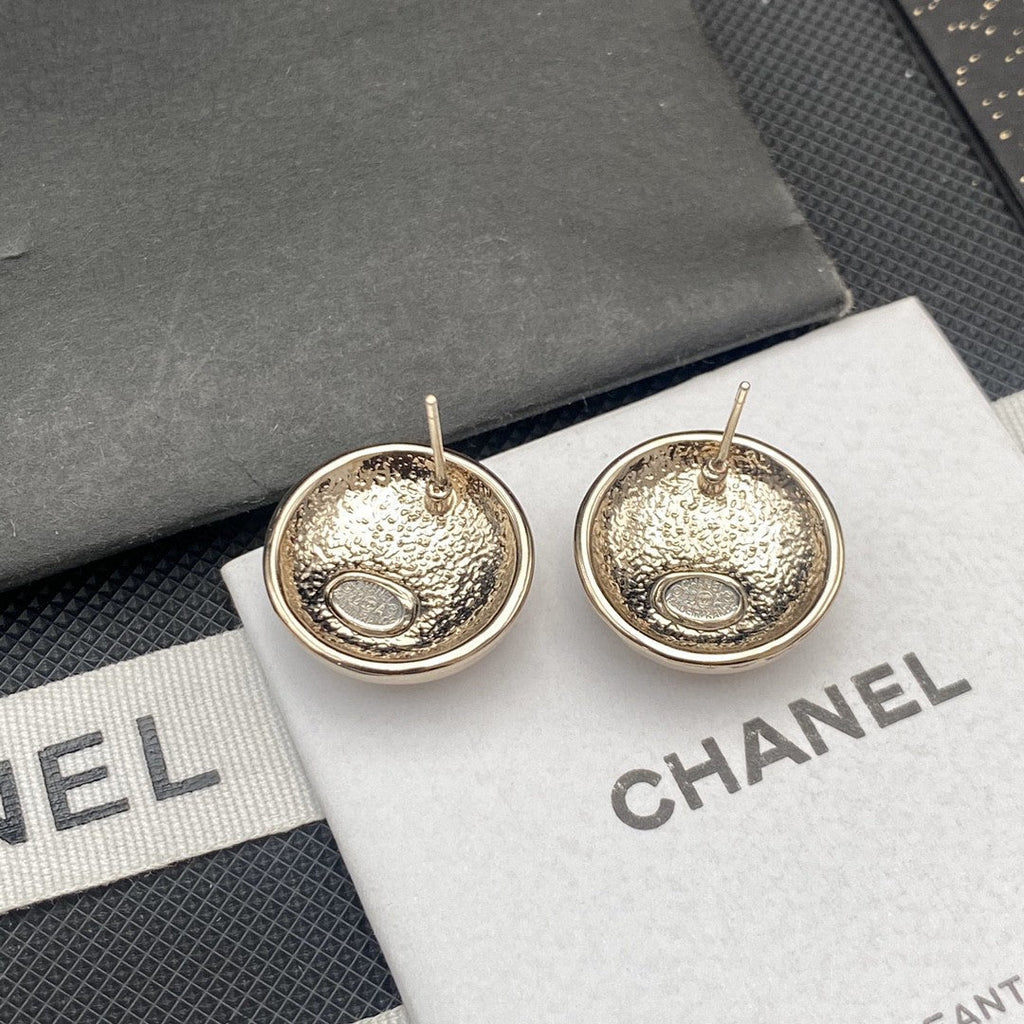 18K  Chanel Circle Diamond Earrings