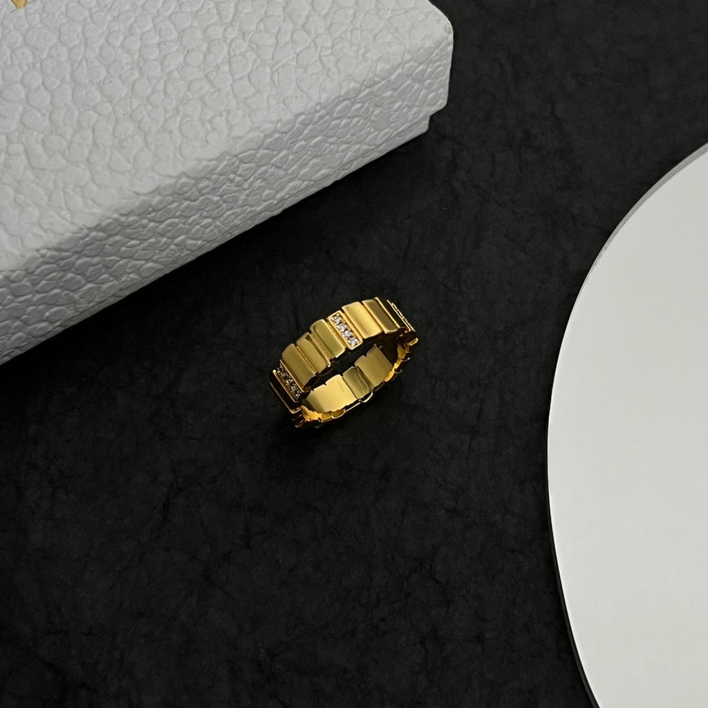 18K Dior Gem Diamond Ring