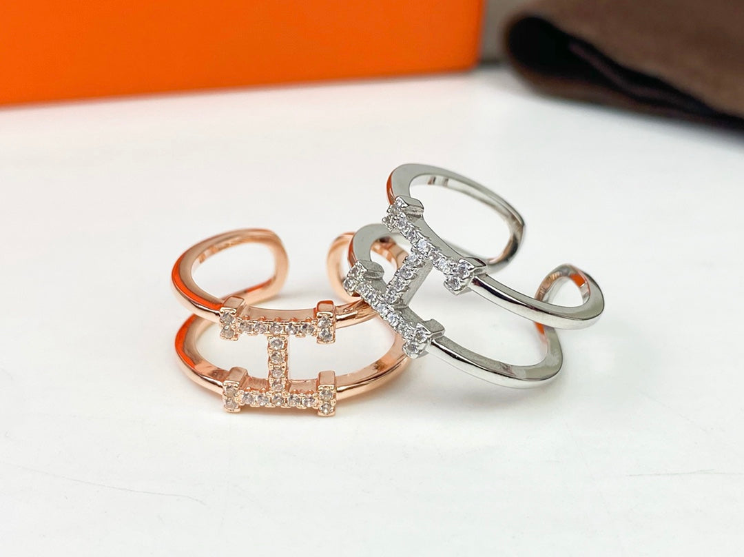 18K Ever Chaine D'ancre Hermes Ring