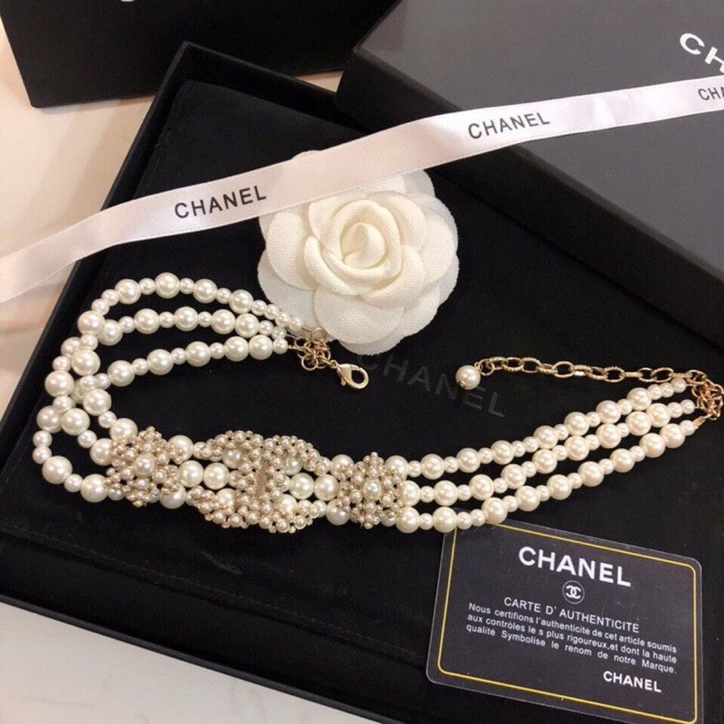 18K  Chanel Pearl Choker Necklace