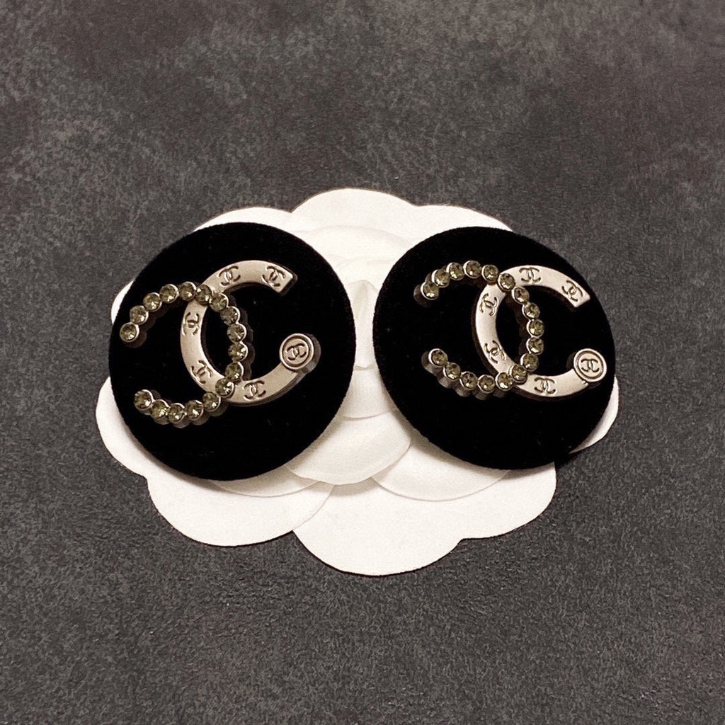 18K  Chanel Black Resin Circle Earrings