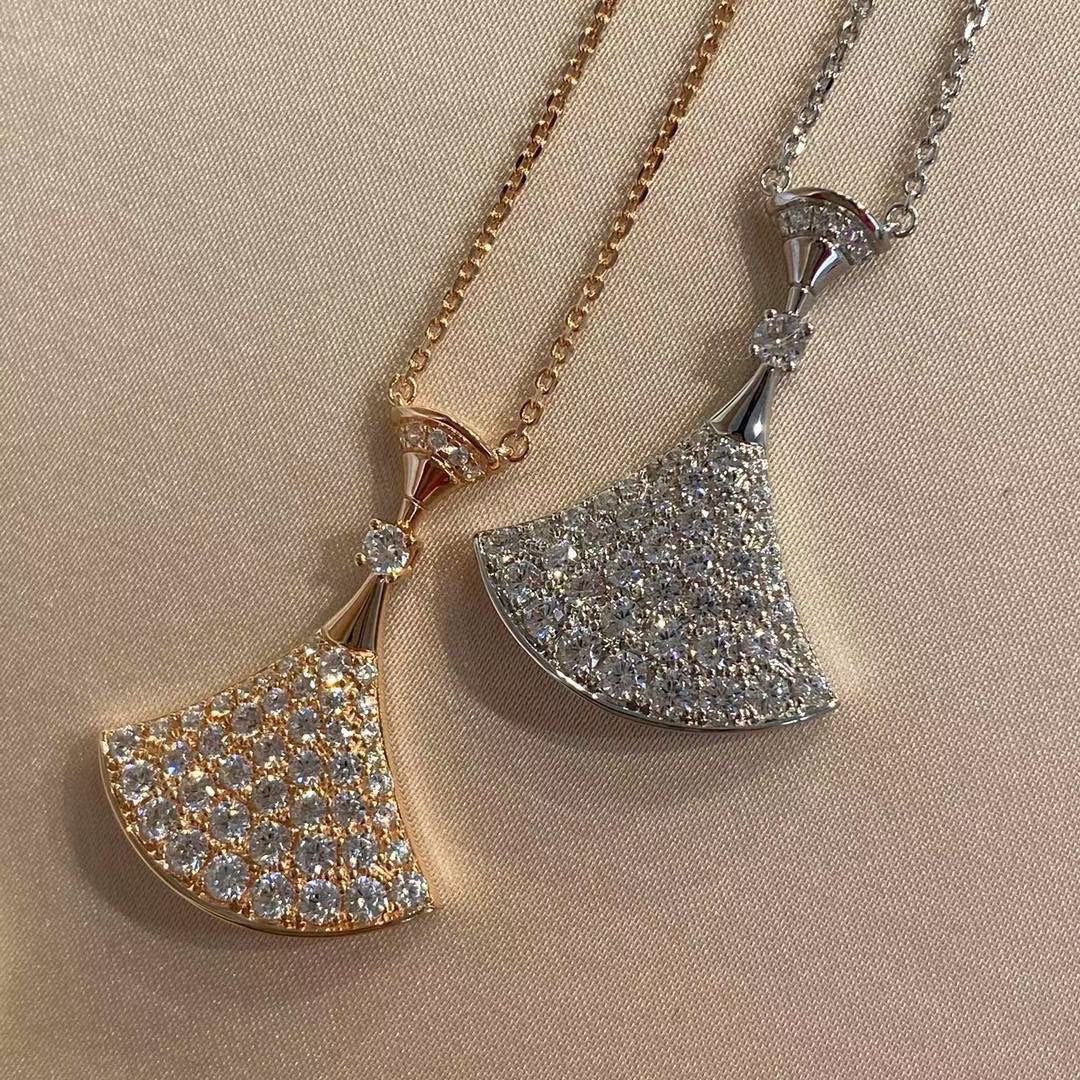 18K BVLGARI BVLGARI Dream Pave Diamond Necklace