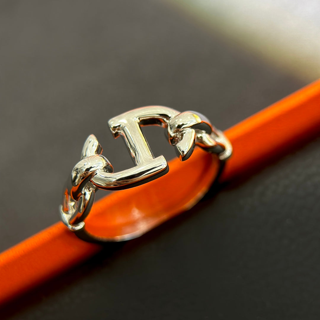 18K Farandole Hermes Ring