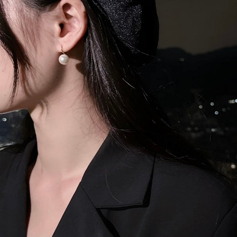 18K Dior Pearls Brooch