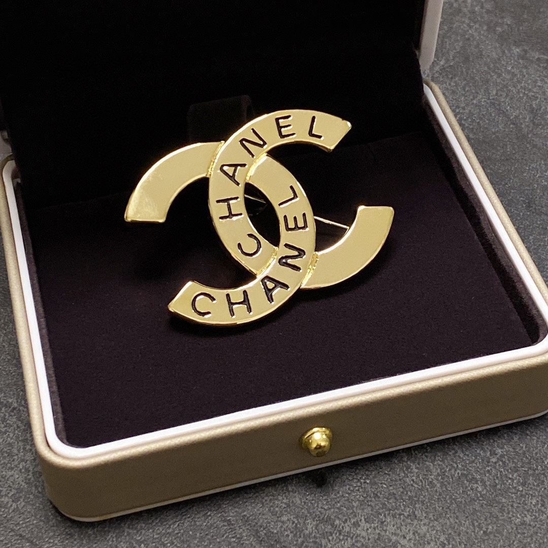 18K  Chanel Script Brooch