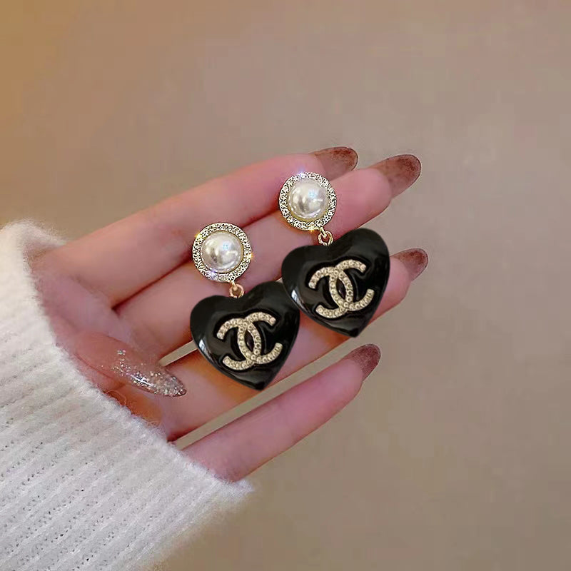 18K  Chanel Black Heart Earrings