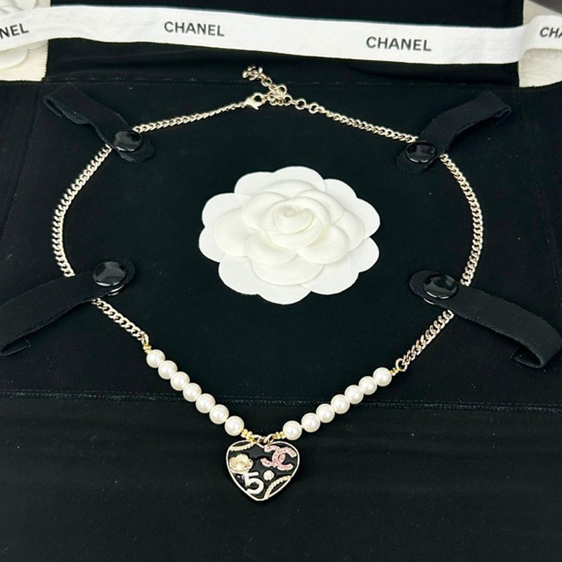 18K  Chanel Pink & Black Heart Pearl Necklace