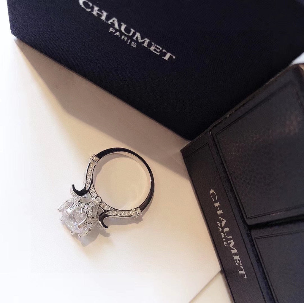 18K Jos¨¦phine Ring